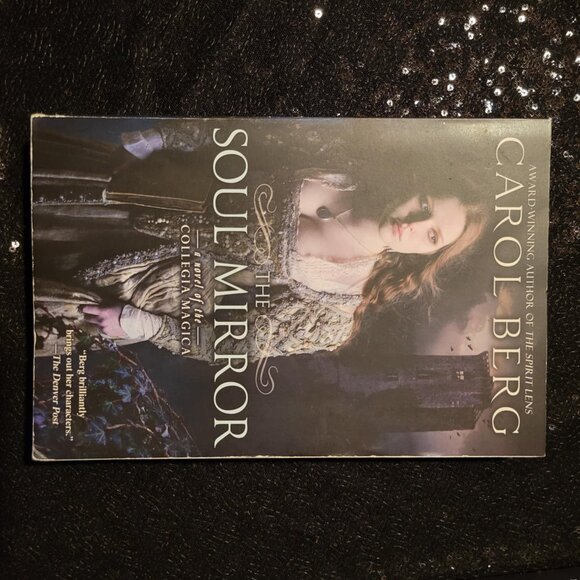 Carol Berg Book Set Collegia Magica Book 1, 2, 3 - Picture 8 of 14